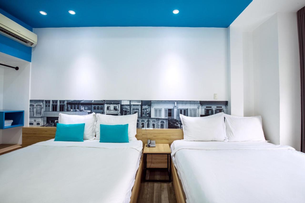 373 Hotel