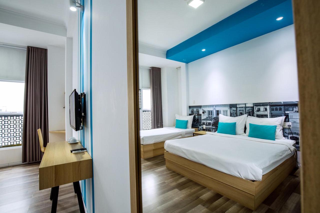 373 Hotel